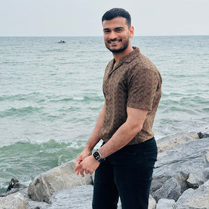 Meet your Posher, Chirag